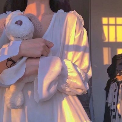 男兵女连长封面