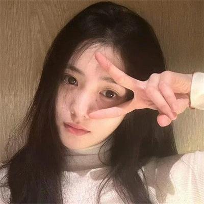 乔省长和他的女儿们封面