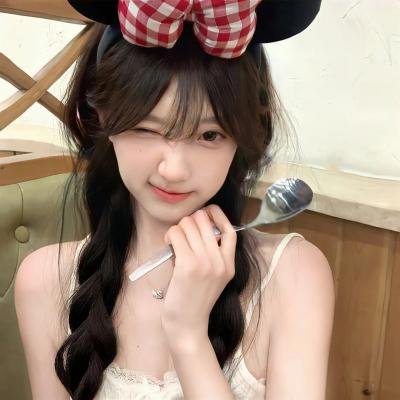 女皮条客封面